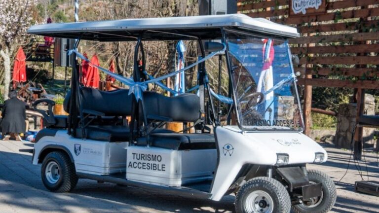 Presentaron en La Cumbrecita un vehículo adaptado para personas con discapacidad