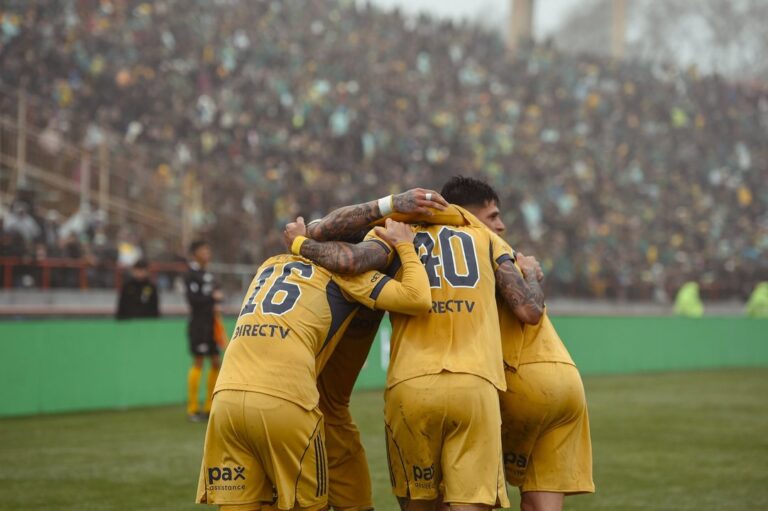 Boca visita a Rosario Central en un duelo clave por las copas
