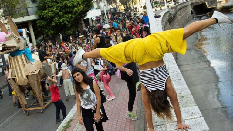 Festival Circo en Escena 2025: cinco días de acrobacia, clown y espectáculos a la gorra