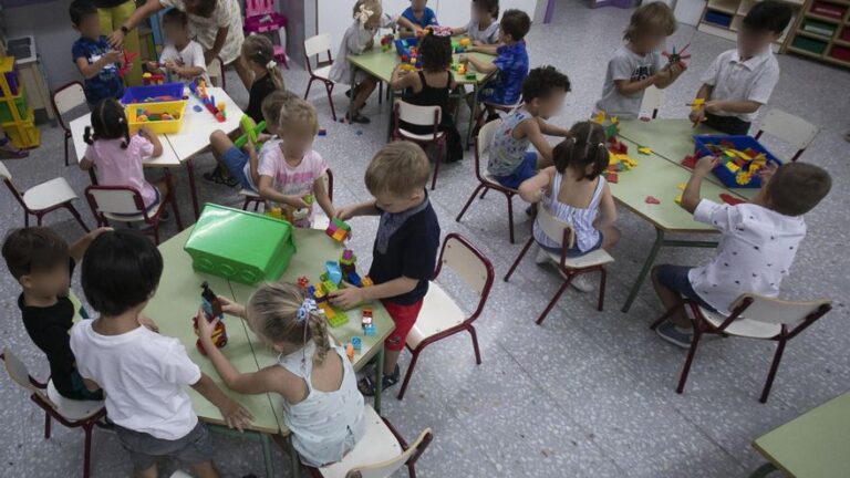 Inspección de Trabajo comienza a visitar escuelas para sancionar en caso de calor en las aulas