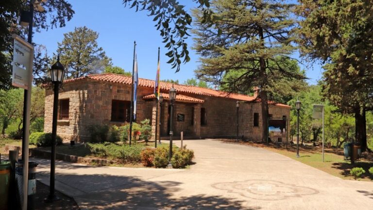 Nuevo seminario de mural en mosaico, una propuesta cultural en Estancia La Quinta