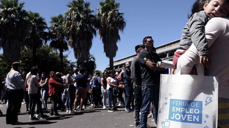 Desempleo en Argentina: el Indec marcó que fue del 7,6% en el segundo trimestre del año
