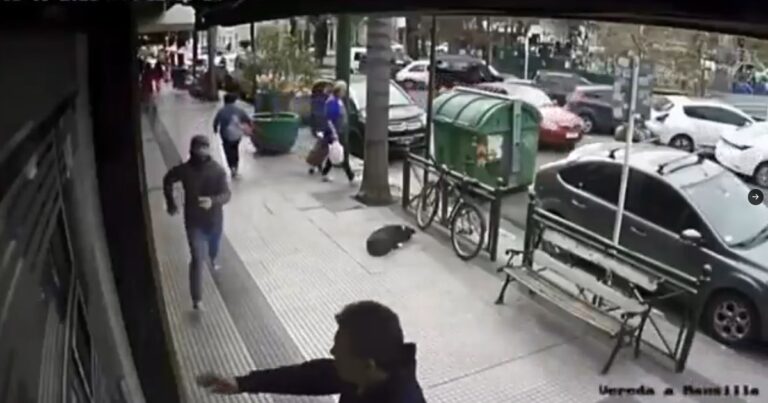 Violento robo en pleno centro de Castelar: a un hombre le sacaron a golpes $ 3.000.000 cuando llegaba a una financiera