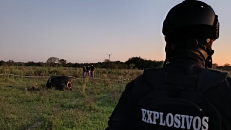 Un gran cilindro cayó del cielo en el norte de Argentina: investigan el origen