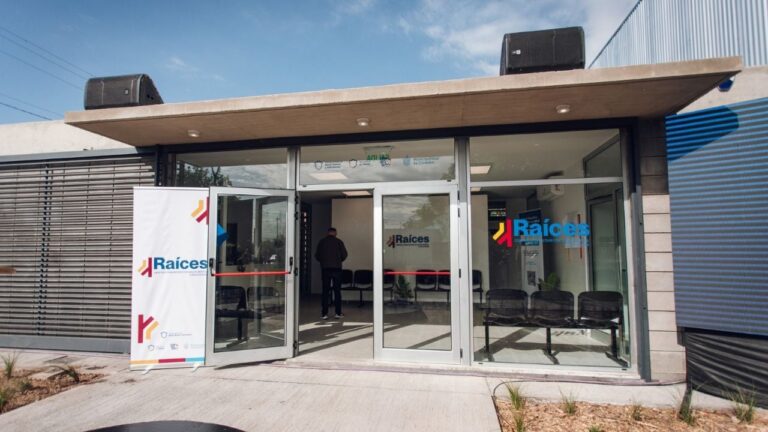 Córdoba abrió el Centro Raíces para acompañar en salud mental y adicciones