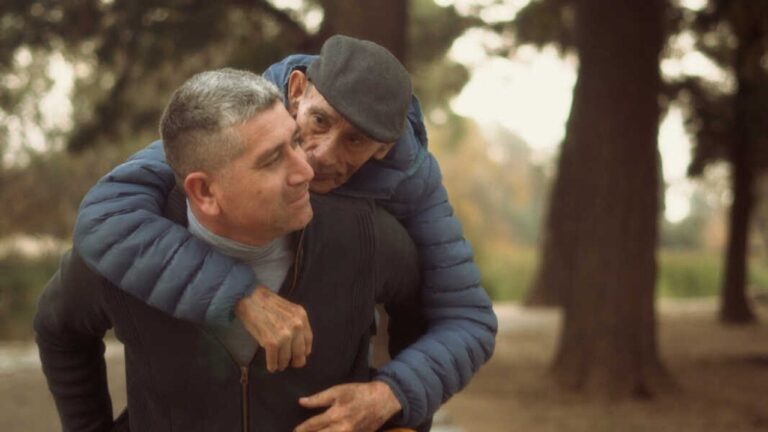 Luciano Juncos presenta «El vals de los últimos días», un retrato sobre memoria, música y despedida