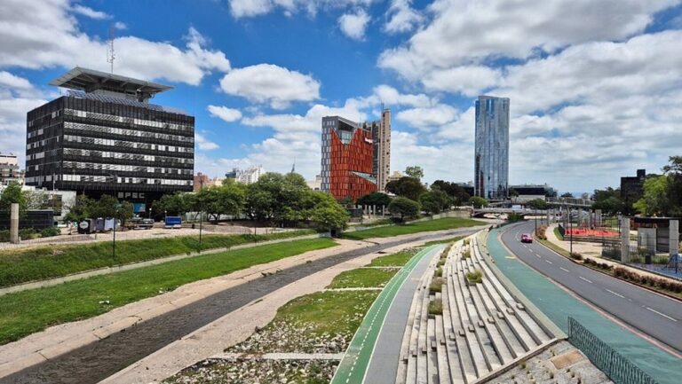 Ola de calor en Córdoba: adelantan altas temperaturas para los próximos días