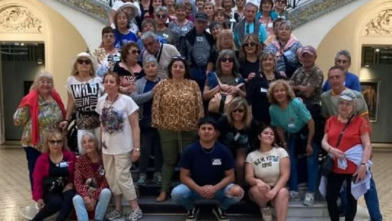 Huerta Grande: adultos mayores participaron de una jornada de cultura en Córdoba
