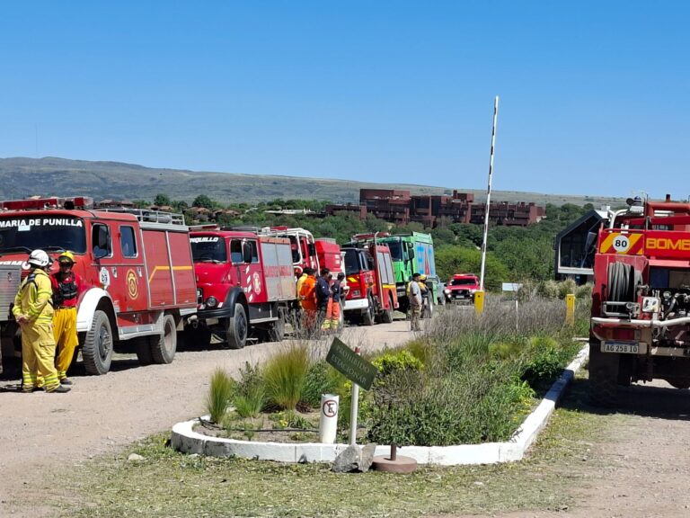 Quinteros: El incendio en Villa Giardino está contenido y trabajamos con mayor tranquilidad