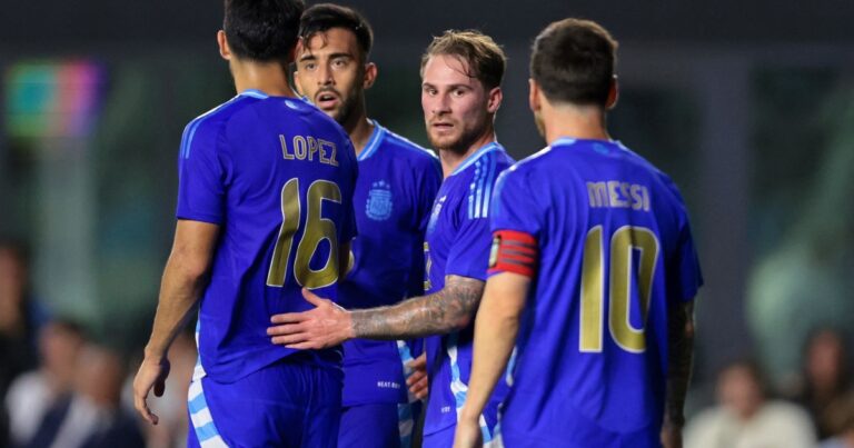 El bizzarro pedido a Mac Allister: «No tenés dos?»