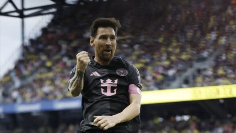 Messi hizo tres goles y se consagró goleador de la MLS