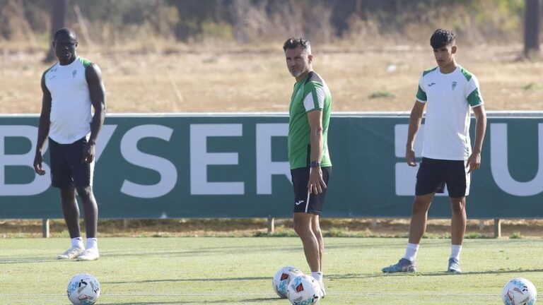 El Córdoba CF crece desde el sistema defensivo