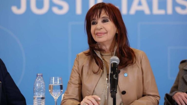 Rechazan sobreseer a Cristina Kirchner en la causa Cuadernos e irá a juicio oral