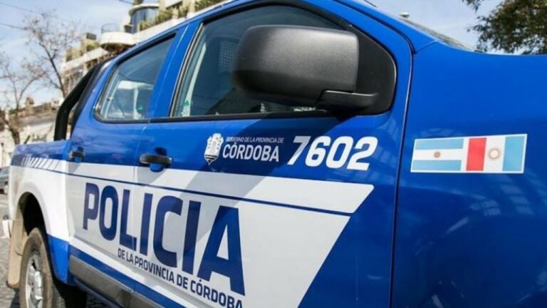 Robo insólito en el centro de Carlos Paz: se llevó un termo y terminó detenido