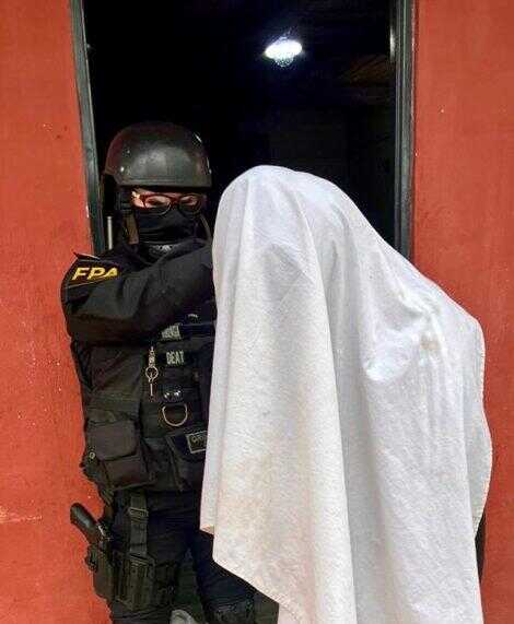 Detienen a una familia que comercialzaba drogas en un barrio de Córdoba