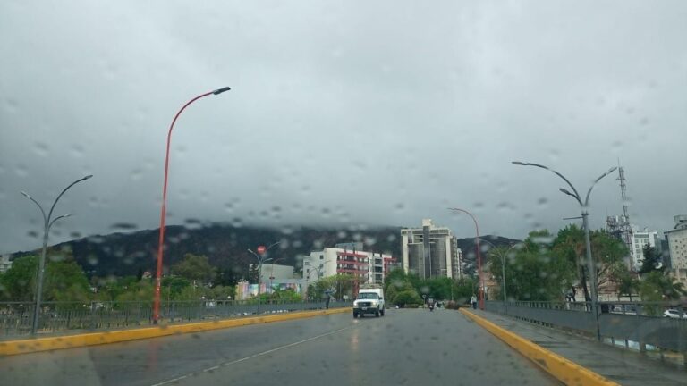 Hay alerta amarilla por tormentas en gran parte del país