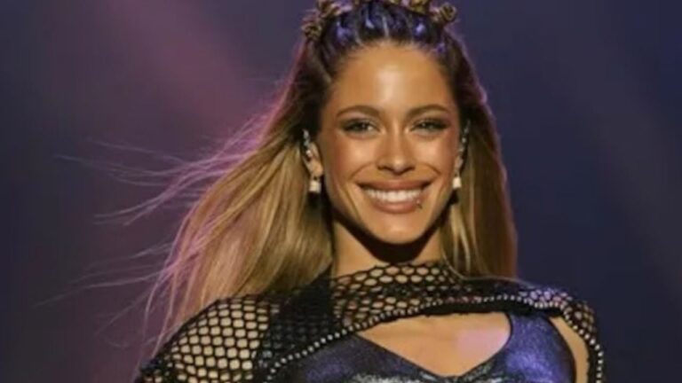 Tini agotó el Kempes en horas y anunció una segunda fecha