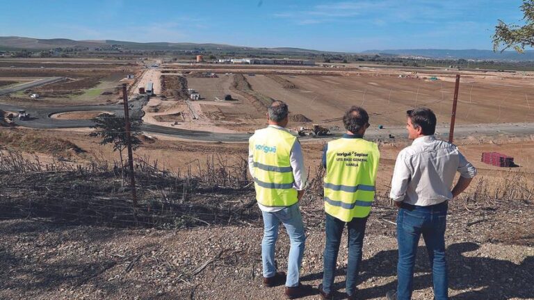 El Ayuntamiento de Córdoba pide formalmente al Gobierno la cesión de la N-IV para derivar tráfico de la Base Logistica del Ejército de Tierra