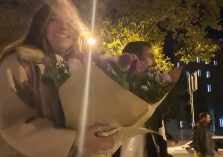 Barcelona: grababan su video romántico y se cruzaron con Messi