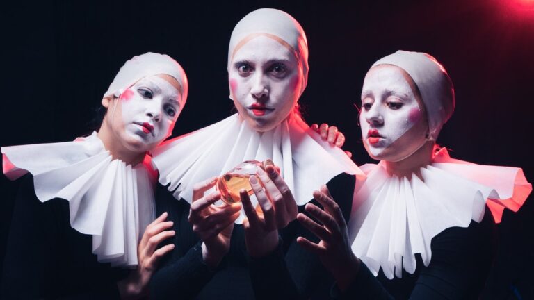 Teatro en Córdoba: Underground Shakespeare mezcla comedia, tragedia y mortadela