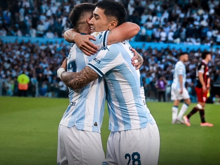Racing lo ganó de película sobre la hora y dejó a River afuera en Avellaneda