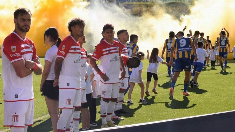 AFA castigó a Estudiantes: fechas de sanción para el plantel y suspensión a Verón