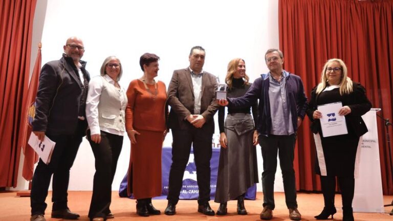 Cervatillo por sorpresa: Juan Andrés de Gracia se suma a los premiados por su dilatada implicación ciudadana en Córdoba