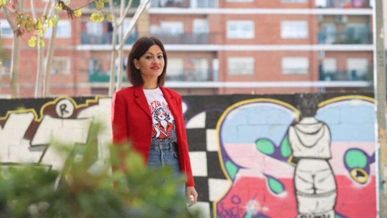 Sira Rego, ministra de Juventud e Infancia: «No es verdad que la sociedad sea mayoritariamente de derechas o de extrema derecha»