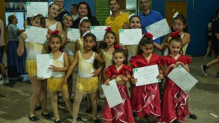 Los talleres de Valle Baila culminaron con una jornada de muestras