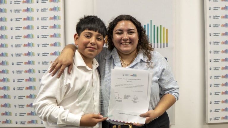 La Legislatura de Córdoba reconoció al niño Maikol Paz