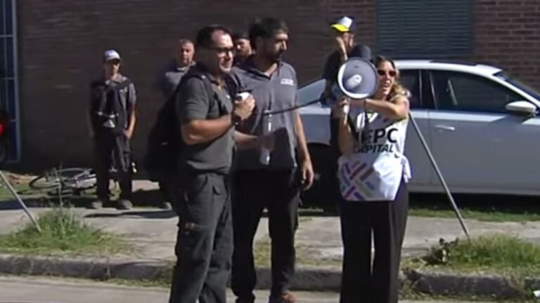 Tensión por el despido de trabajadores de una fábrica de neumáticos