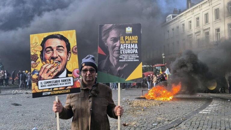 Los agricultores toman Bruselas en protesta contra la PAC y el Mercosur: Es la ruina del campo europeo