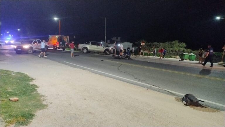 Tragedia en Tanti: un motociclista murió tras chocar con una camioneta
