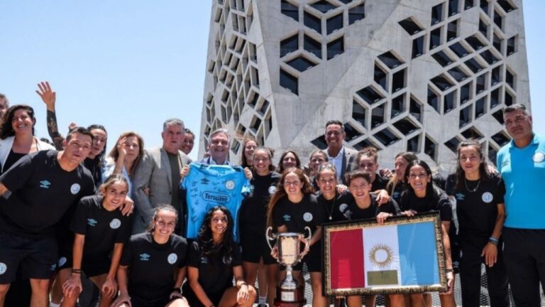El Gobierno provincial reconoció al Belgrano femenino campeón del Clausura 2025