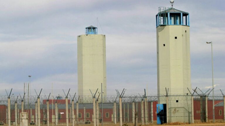 Incendio y muerte de reclusas en Bouwer: denuncian abandono de persona