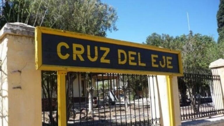 Un automovilista murió tras volcar en la ruta A-175 en Cruz del Eje