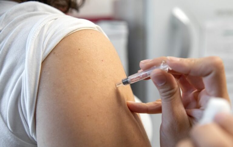 Gripe H3N2: la importancia de vacunarse y atender los síntomas