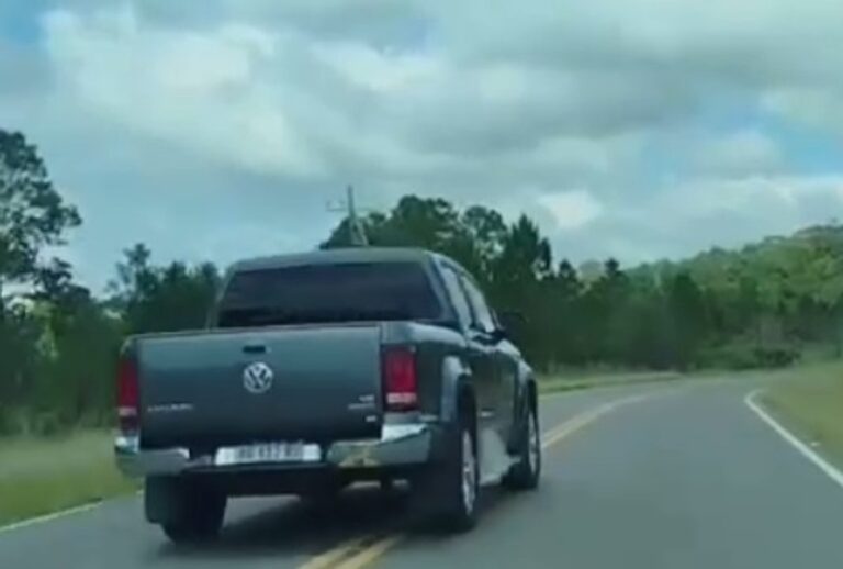 Sancionarán a un automovilista por sobrepaso peligroso en Calamuchita