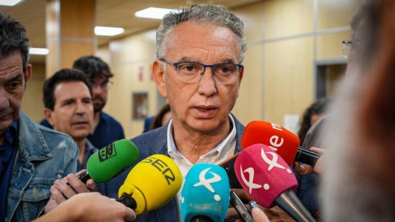 José Luis Quintana preside la gestora del PSOE extremeño hasta el congreso extraordinario