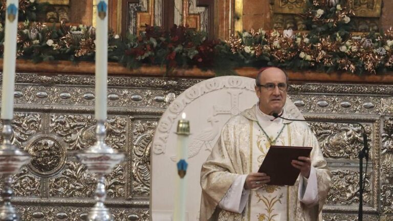 El obispo de Córdoba llama a reflexionar ante «la miseria que padecen tantos niños»