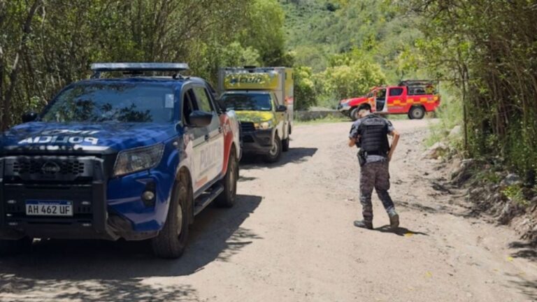 Calor y descompensación: rescate de un hombre en un cerro de La Falda