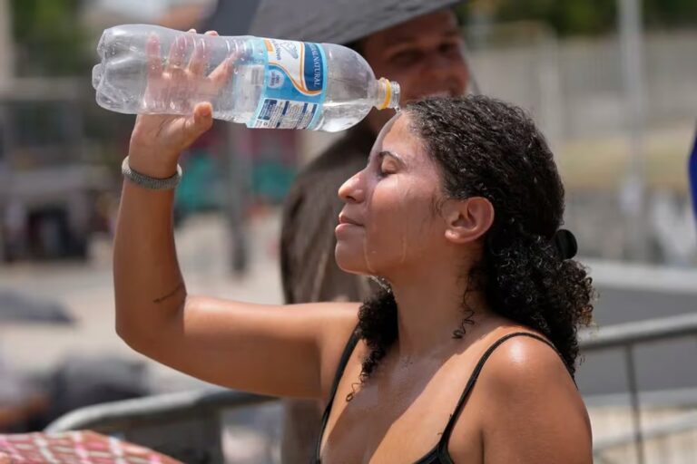 El calor ya se instaló en Córdoba y se esperan máximas de 40 grados para la semana