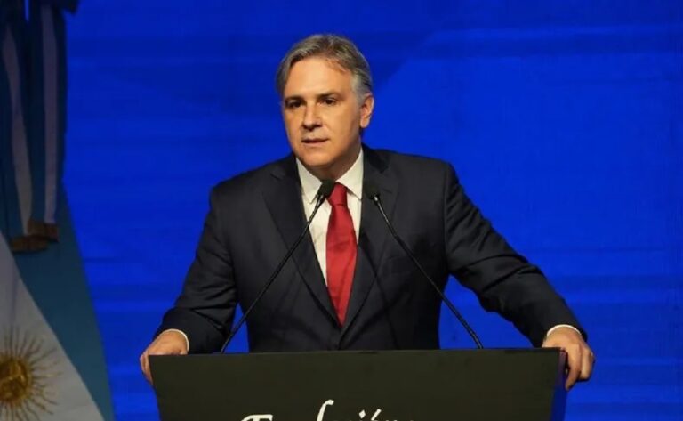 El gobernador Martín Llaryora publicó un mensaje de fin de año