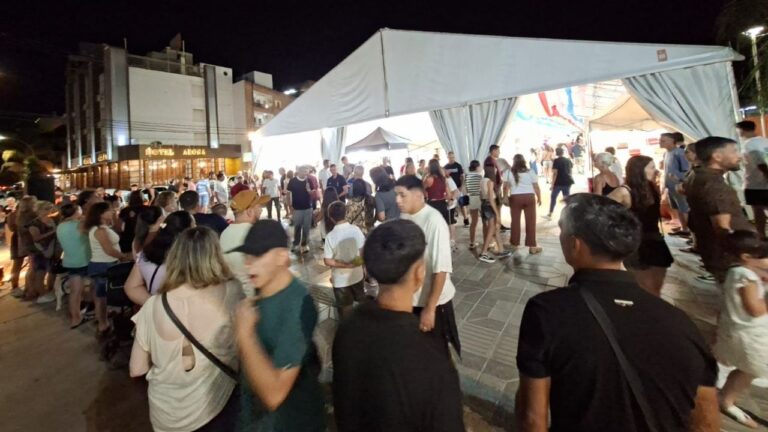 Verano 2026: Se inauguró la Feria de Artesanos de Villa Carlos Paz