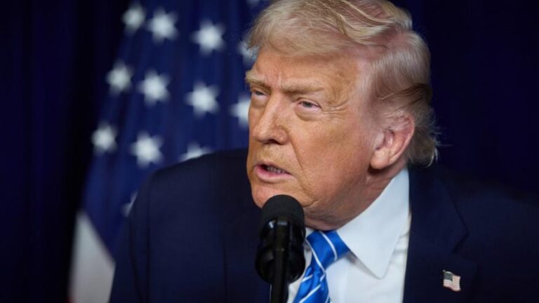 Trump dice que el presupuesto militar de EEUU para 2027 debería crecer un 50% más