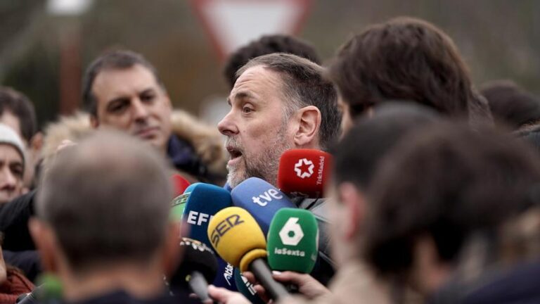 La falta de acuerdo sobre la recaudación del IRPF entre Sánchez y Junqueras retrasa los presupuestos