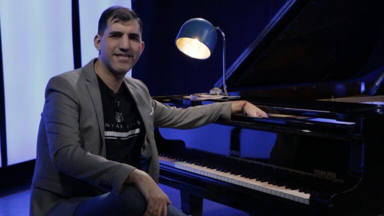 Pablo Rocchietti protagoniza Teclas: concierto íntimo y charla sobre música y docencia