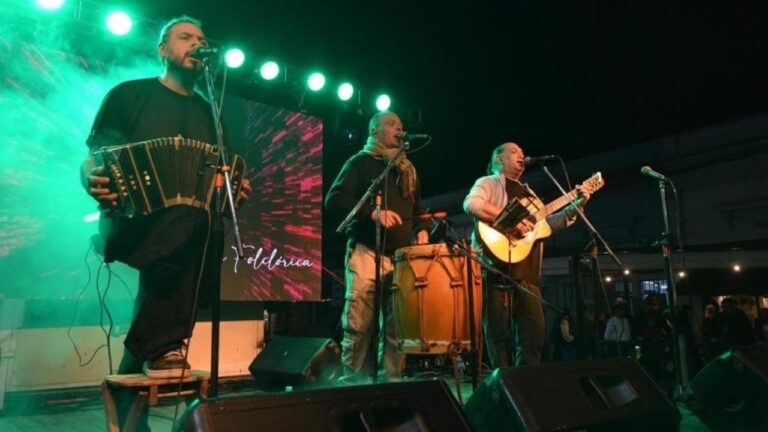 La Cumbre abrió el Verano 2026 con una peña multitudinaria