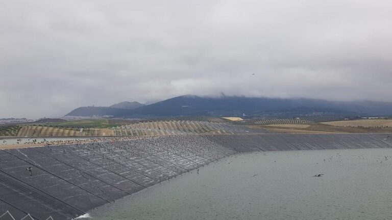 Dos grandes balsas de agua de Córdoba acaparan la inversión en regadíos en Andalucía