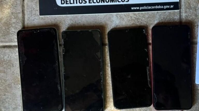 Allanaron la casa de la mujer acusada de quedarse con dinero de una fiesta de egresados